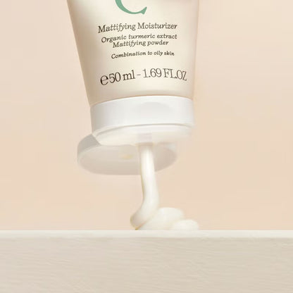 アンブリオリス マッティファイングモイスチャライザー 50ml ポーチ付き